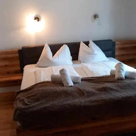 Stille Oase Bergblick Apartment Bruck an der Grossglocknerstrasse